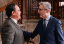 Arcadi España propone alianza con la Generalitat para impulsar financiación histórica y reducir deuda en la Comunitat Valenciana Arcadi España propone alianza con la Generalitat para impulsar financiación histórica y reducir deuda en la Comunitat…