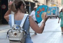 Sanidad activa alerta roja por ola de calor extrema en 78 municipios de Valencia Sanidad activa alerta roja por ola de calor extrema en 78 municipios de Valencia